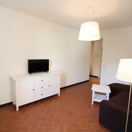Palazzo Canepa Int. 1 Apartamento